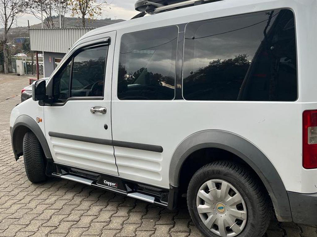 

Боковые подножки Sorento-style (EuroCap) для Ford Connect 2002-2006 гг
