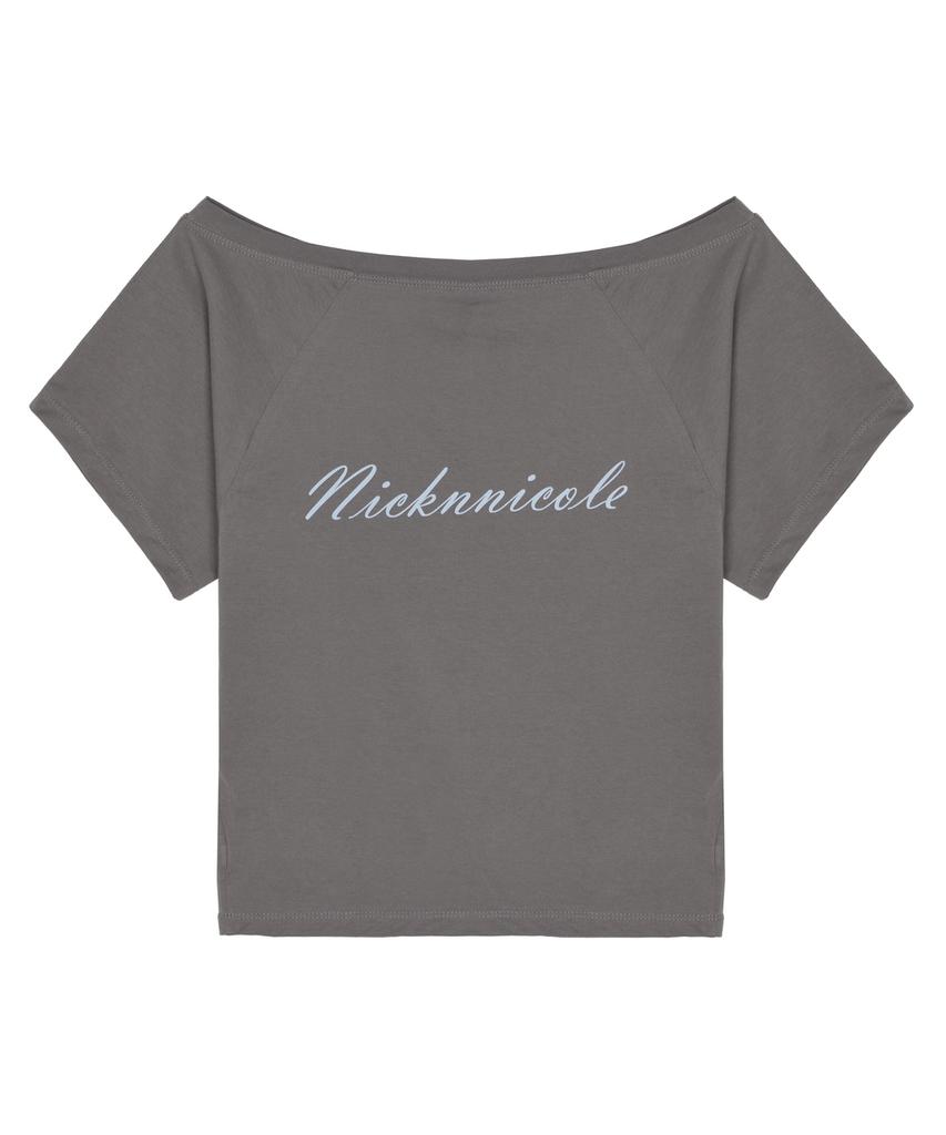 Nigaennikol Raglan Lettering Top_Charcoal