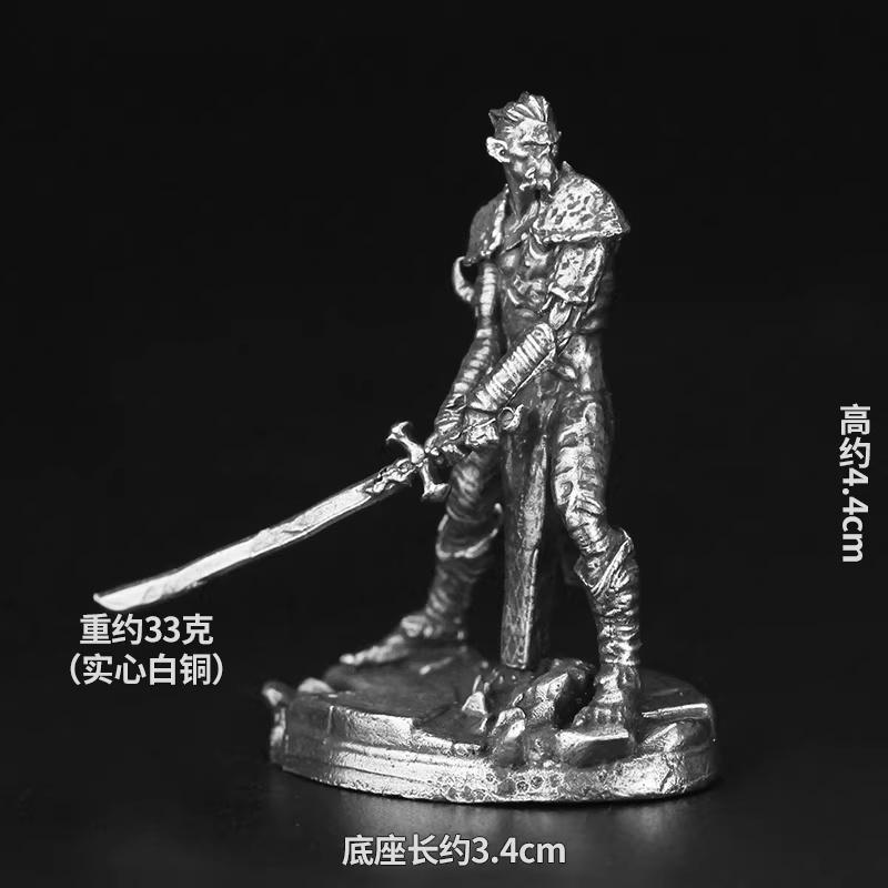 White Copper Illithid Soldier Miniature Tabletop Wargame RPG Battle Model Chess Piece Collection Decor Car Interior Decor