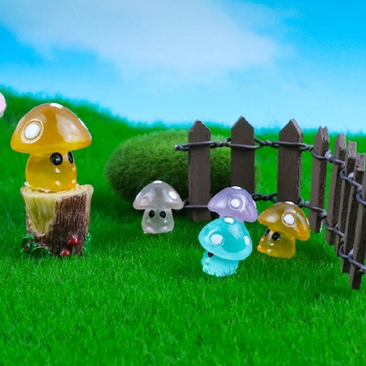Unique Mushroom Decoration Ornaments for Fairy Garden or Terrarium Crafts 10PCS