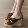 Medieval straw wedge heel shoes heightened platform slippers women's summer wear high heels cool slippers 2025 new beautiful sandals