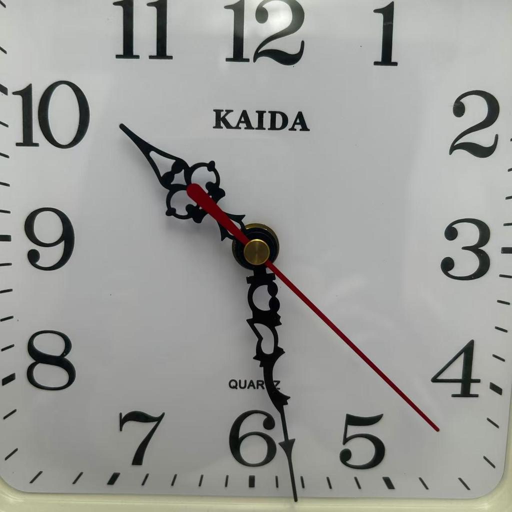 Classic 9-inch Square Wall Clock with Seconds Hand – Energy-efficient Quartz for Living Room