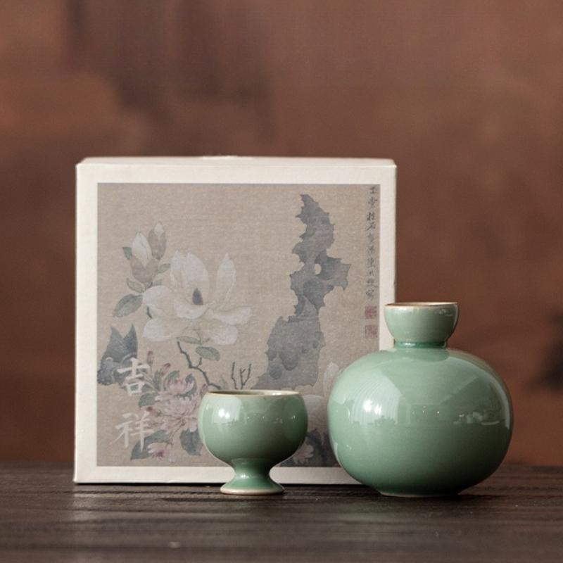 

Наборы саке из тыквы ручной работы Один кувшин и две чашки Керамическая посуда для сёчу с подарочной коробкой Бытовой диспенсер для вина Китайская барная посуда