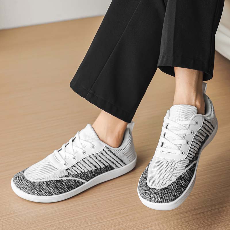 Men Barefoot Casual Flats Driving Shoes Black White Blue Wide Head Walking Shoes Yoga Fitness Shoes Large Size