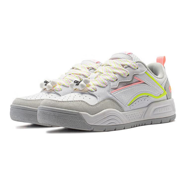 Li Ning Kinder Bequeme Vielseitige Rutschfeste Atmungsaktive Low-Top Freizeitschuhe Kinder Sneaker Weiß Grau YKCU012-2