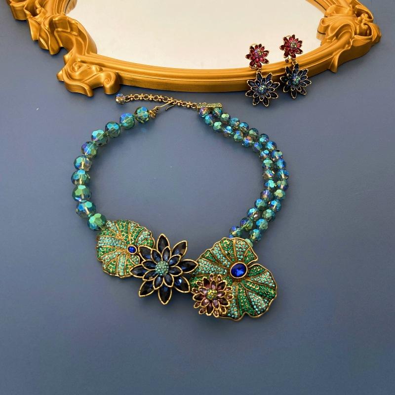 Vintage Jewelry Court Lotus Leaf Retro Flower Rhinestone Inlaid Earrings Necklace Set