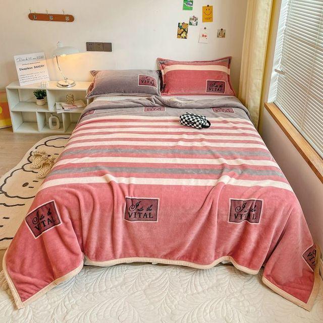 King Queen Size Soft Smooth Coral Fleece Velvet Bed Flat Sheet Winter Warm Thicken Flannel Blanket Not Including Pillowcase