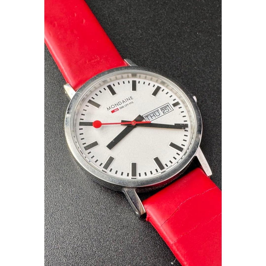 Used Mondaine watch A667.30314.11SBC red