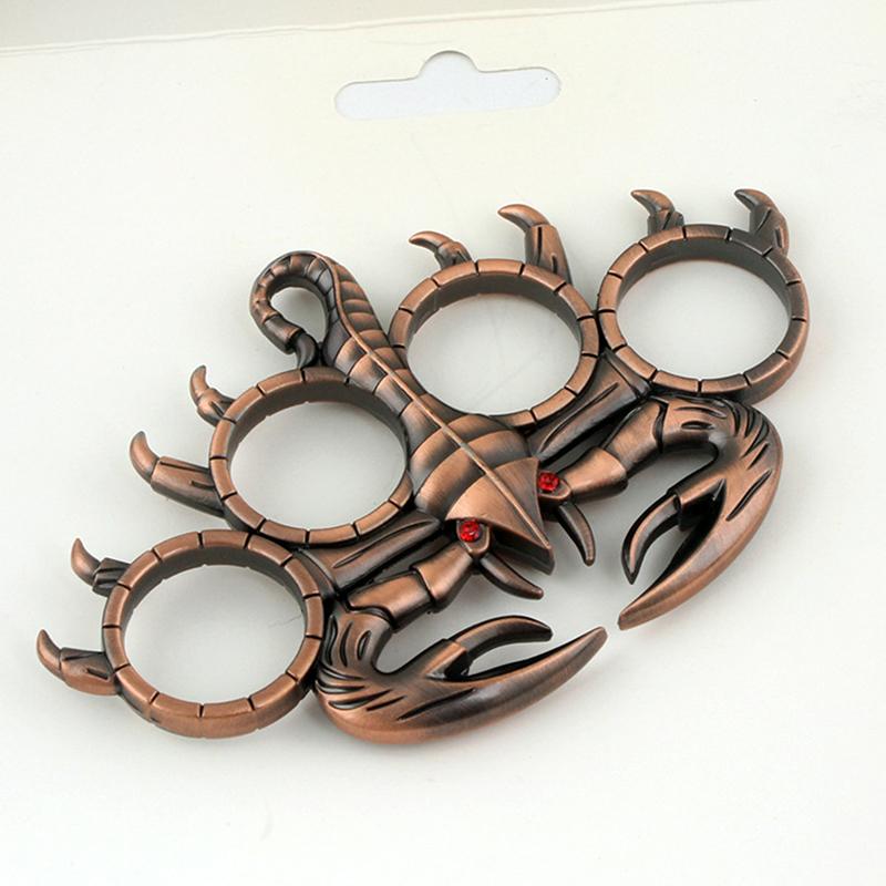 Punk Style Anti-Attack Ring For Men Lobster Claw Design Large 4-Hole Connected Ring Fashionable Jewelry Accessory