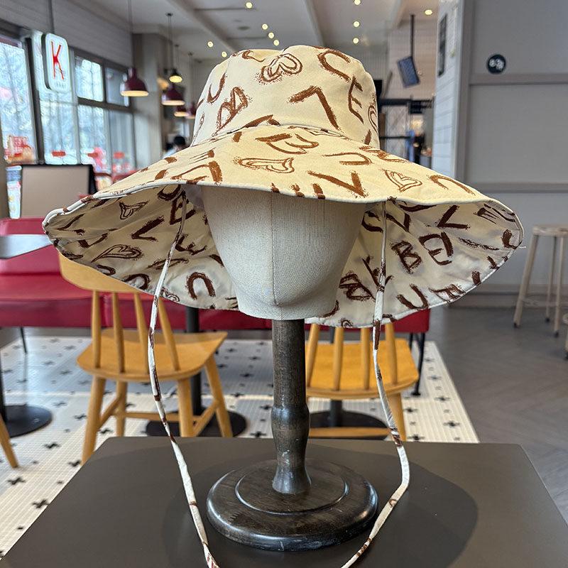 Reversible Korean-Style Plaid Wide Brim Fisherman Hat for Women: Artistic Retro Spring/Summer Sun Hat бежевый