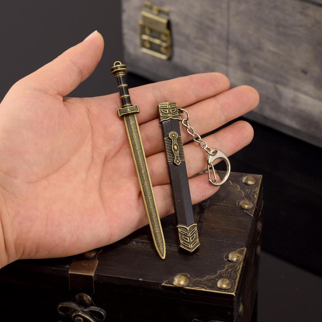 Ancient Green Bamboo Fengyun Sword & Kangxi Saber Set: Unsharpened Collectible with Embroidered Spring Knife, Qin Shi Huang & Goujian Designs.