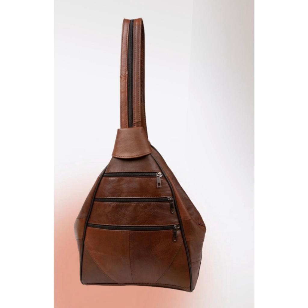 Batoh modelu Claret Red z pravé kůže Monkey