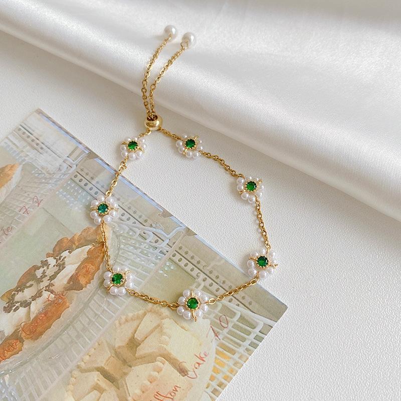 Popular Ultra-shiny Zircon Bracelet for Women, Versatile and High-end, New Chinese Style Vintage Butterfly Jewelry
