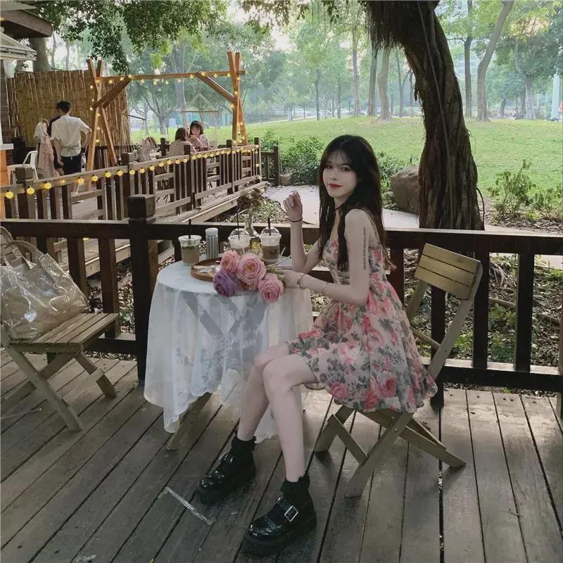 High-Waisted Floral Suspender A-Line Dress - French Spring/Summer Style.