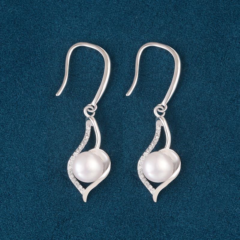 S925 Sterling Silver Baguette Pearl Dangle Earrings for Women - High-End Fashionable Water Drop Slimming Design (2026)