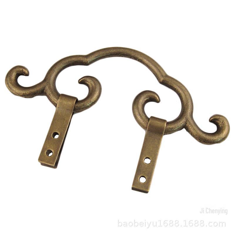 Chinese Classical Decorative Copper Cloud Hook for Frames and Mirrors