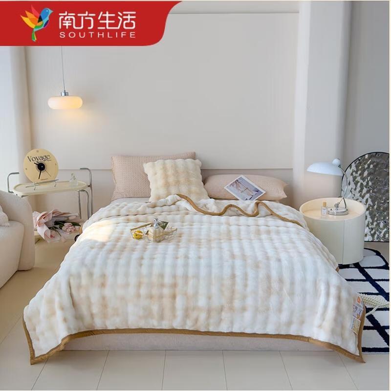 

Southern Life Bubble Rabbit Velvet Soothing Blanket