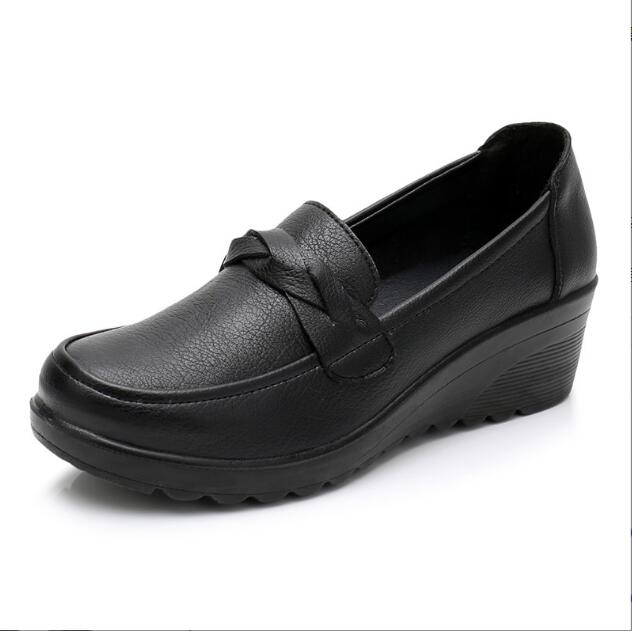New Women's Shoes Spring Autumn Wedges Soft Sole Non-slip Women's Single Shoes Comfortable Large Size Mother's Leather Pumps