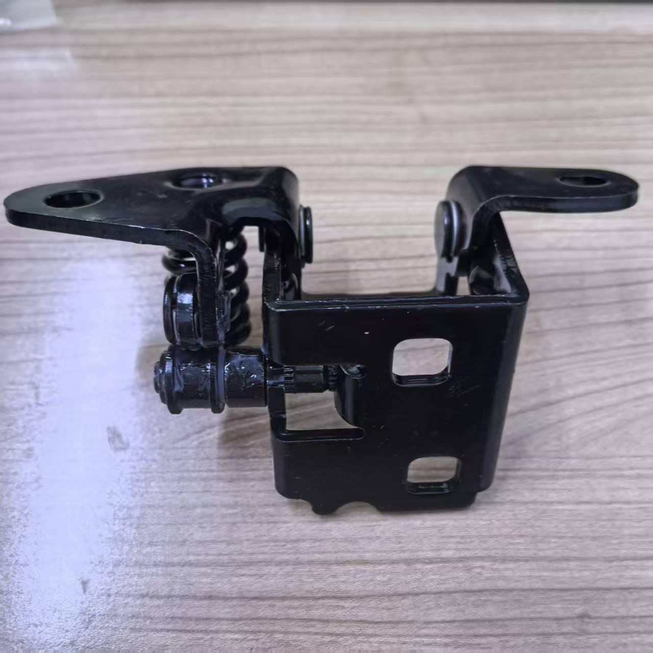 05115713 05115712 Jeep & Dodge Compatible Hinge Left