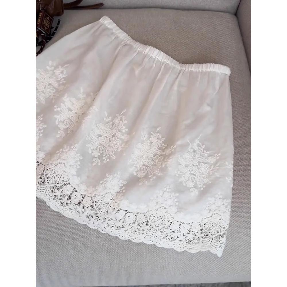 Chic French-Inspired Layered Skirt-Style Women's T-Shirt - Slimming Early Spring Wear