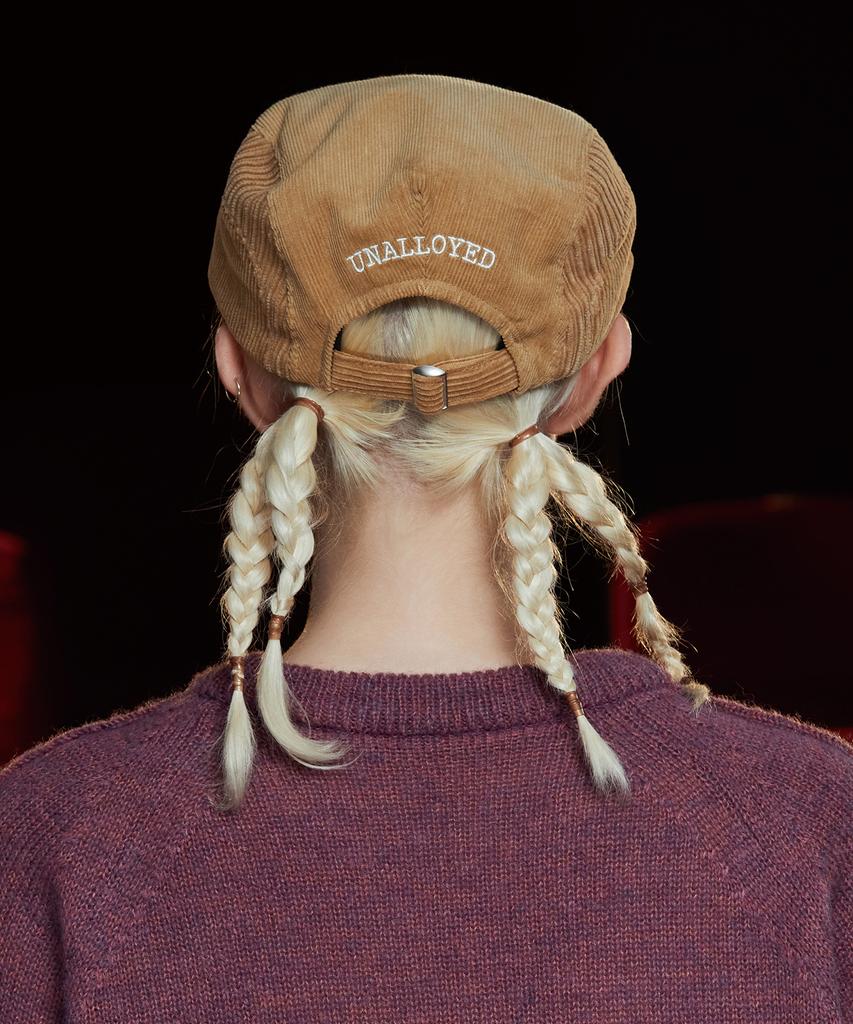 UNALLOYED Logo Corduroy Hunting Cap / Beige