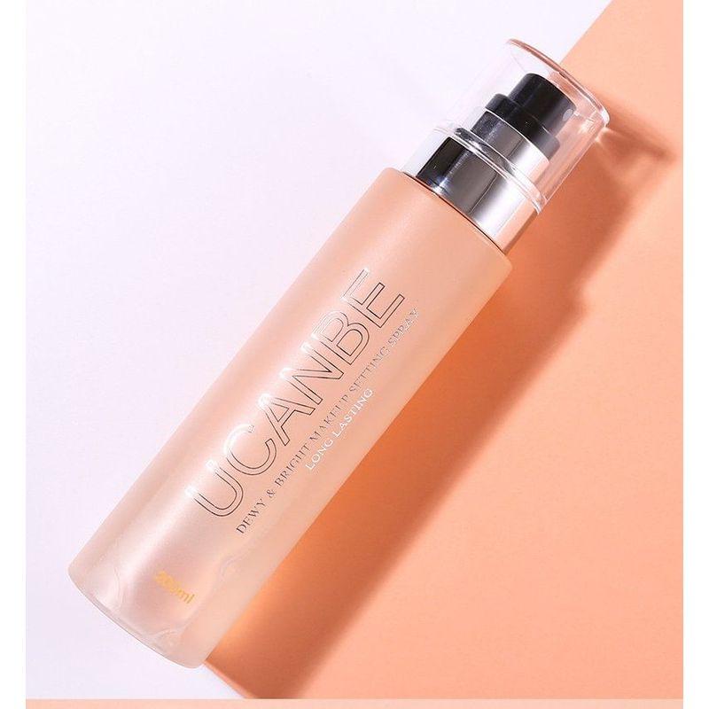 UCANBE - Feuchter & Strahlender Make-up Fixierspray