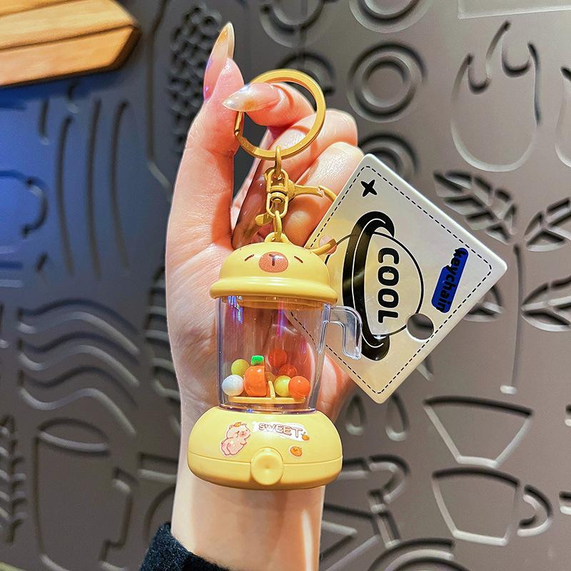 Cute Cartoon Capybara Stress-relieving Toy Student Schoolbag Pendant Creative Cartoon Animal Juicer Keychain