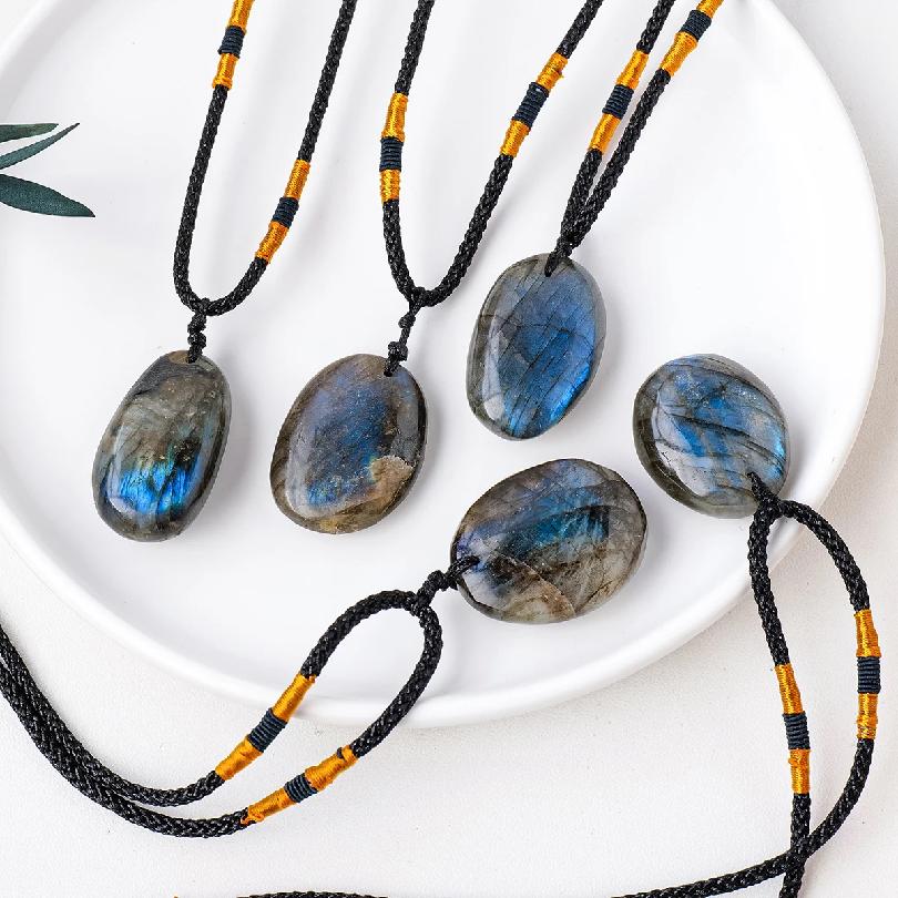 Natural Blue Labradorite Healing Crystal Pendant Necklace Gemstone Jewelry For Spiritual Balance Meditation