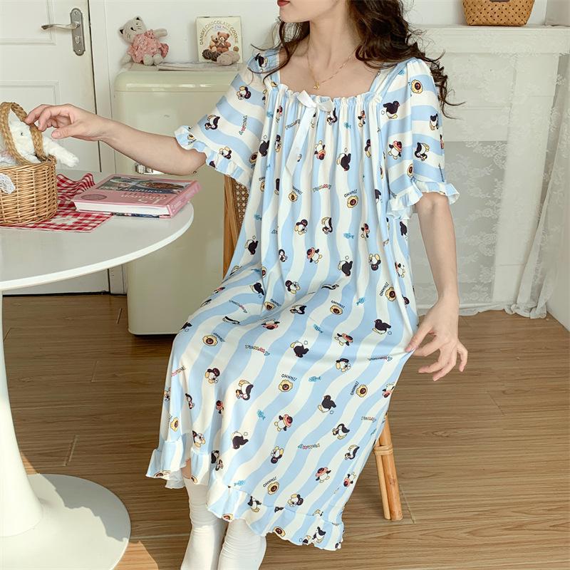 Women's Plus Size Ice Silk Nightdress - Summer Over-the-Knee, High-End, Loose Fit, Thin Section for Sizes Up To 300 Jin