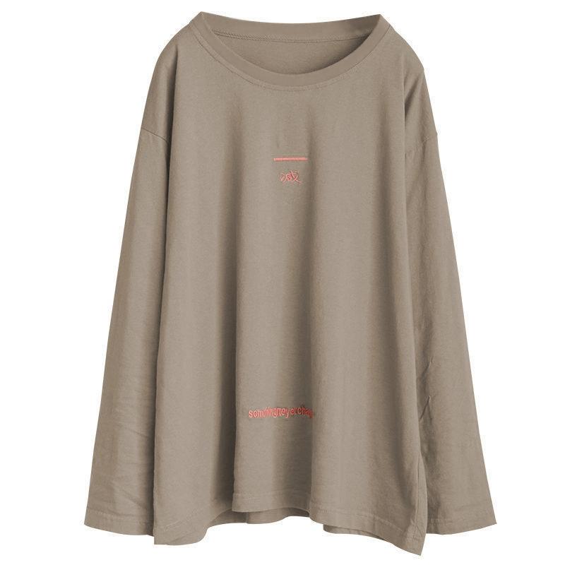 Casual and Artistic Plus-size Women's Long-sleeved T-shirt, Middle-aged Mom's Wear for Women, Retro Embroidered Base Layer Top