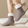 Fleecegefütterte Crew-Socken Warme Hausschuhe mit rutschfesten Noppen Damen Verdickte Flauschige Wintersocken zum Entspannen zu Hause Schlafen