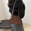 Personalized autumn simple niche handbag new fashionable and beautiful casual shoulder messenger bag