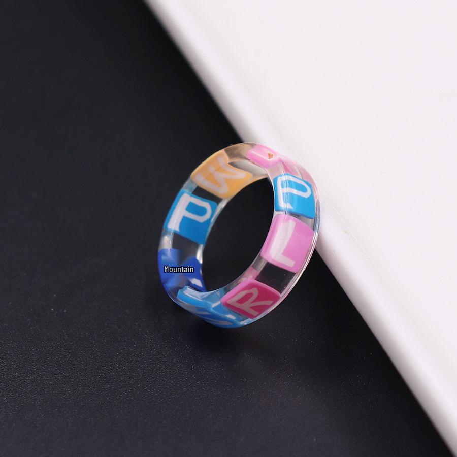 Barevný kreslený prsten z pryskyřice s ovocem a květinami - Roztomilá jahoda a okvětní lístky třešňového květu