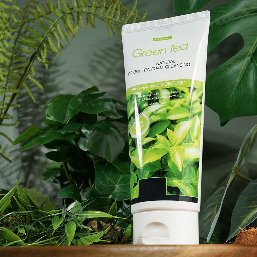 

Non-tight, rich arrowroot extract green tea cleansing foam 180ml