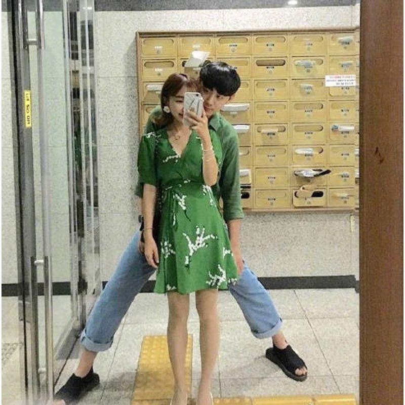 

Instagram Bloggers Same Style Chiffon Printed Slim-Fit V-neck Short Sleeve Shirt Green Rice Print Short-sleeved Dress M