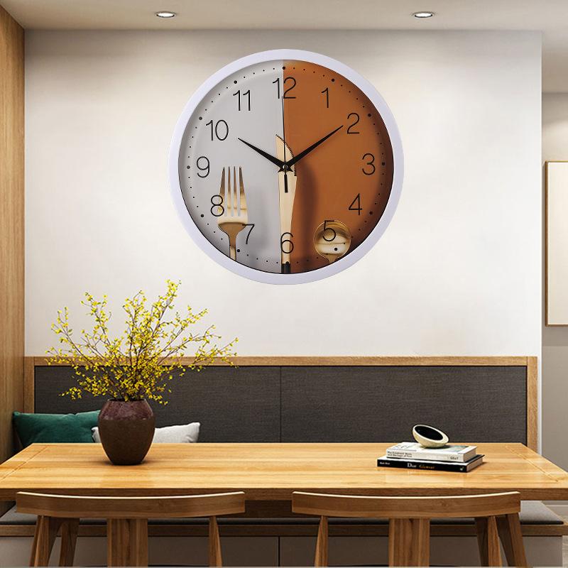 12-inch Creative Fashion Clock Simple Digital Silent Wall Clock Living Room Wall Clock