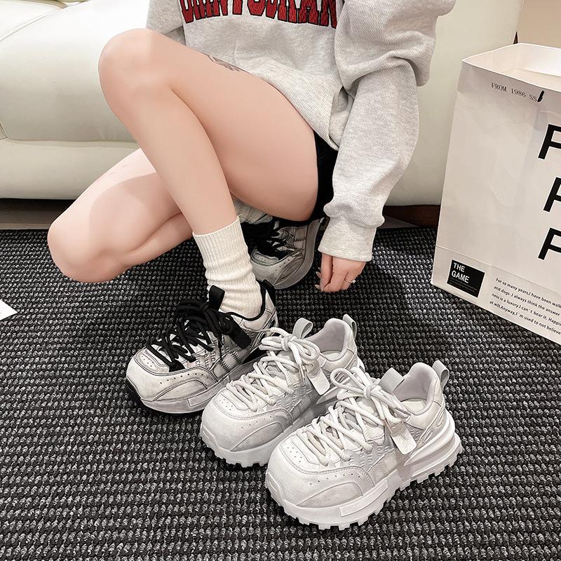 2025 early spring new fashion versatile casual shoes color matching Forrest Gump shoes women's lace-up explosion ins dad shoes women