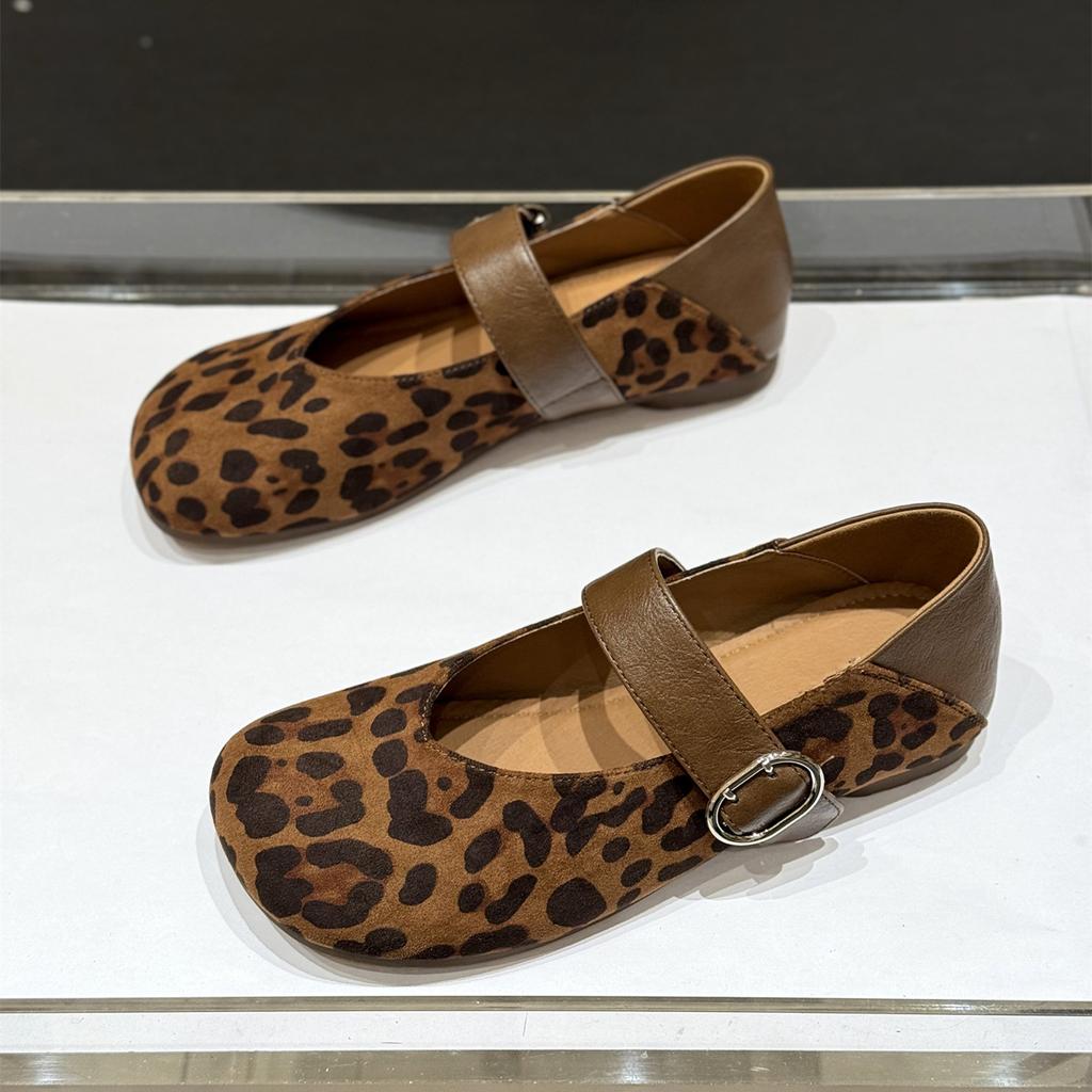 Korean Version of Round Head Suede with Single Shoes Women's 2025 New Autumn Retro Leopard Print Fashionable Mary Jane Small Leather Shoes