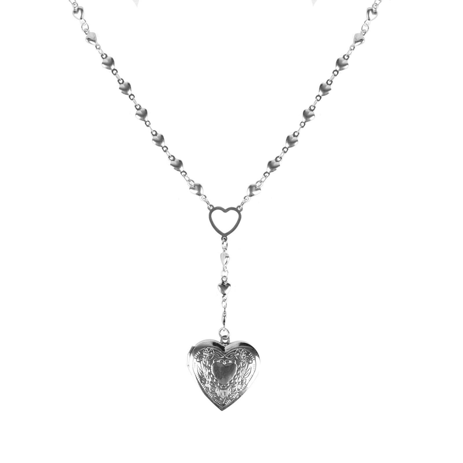 

Vintage Inspired Box Pendant Necklace Featuring Heart Shape Locket Charm Stylish Clavicle Chain Alloy Gift 1
