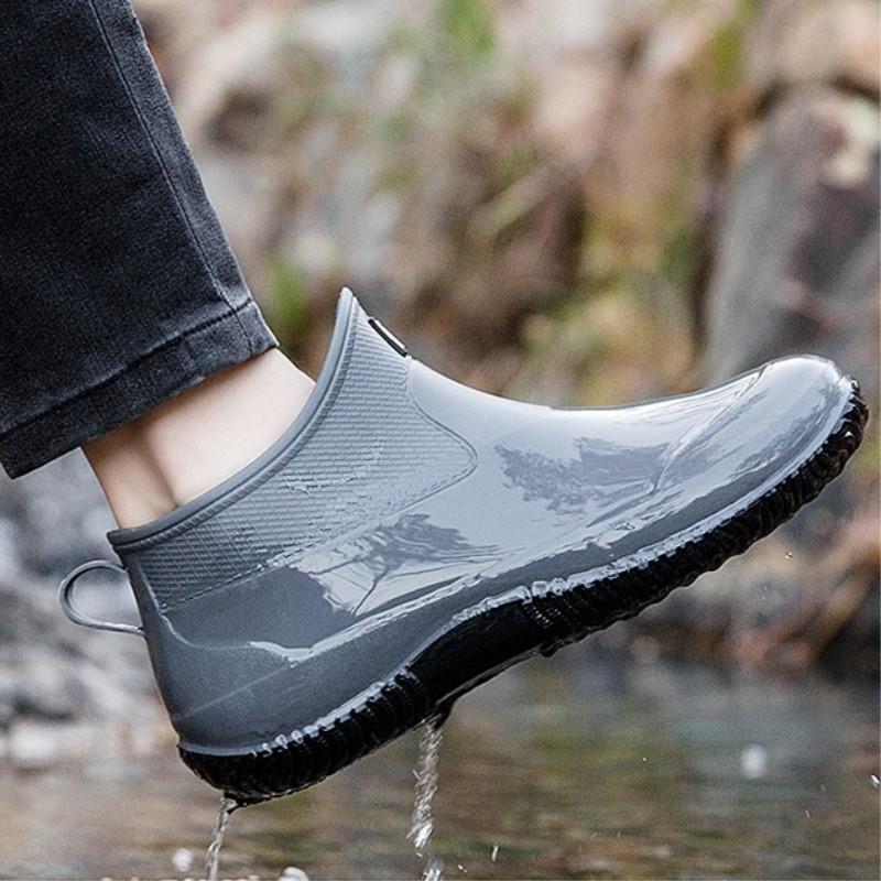 Four Seasons Male Rain Boots Novelty Men's Rain Boots Non-slip Breathable Masculino Slip-on Winter Warm Rain and Snow Shoes