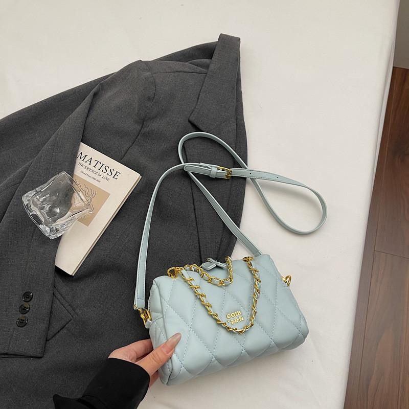 IELGY All-Match Shoulder Messenger Bag Portable Small Square Bag