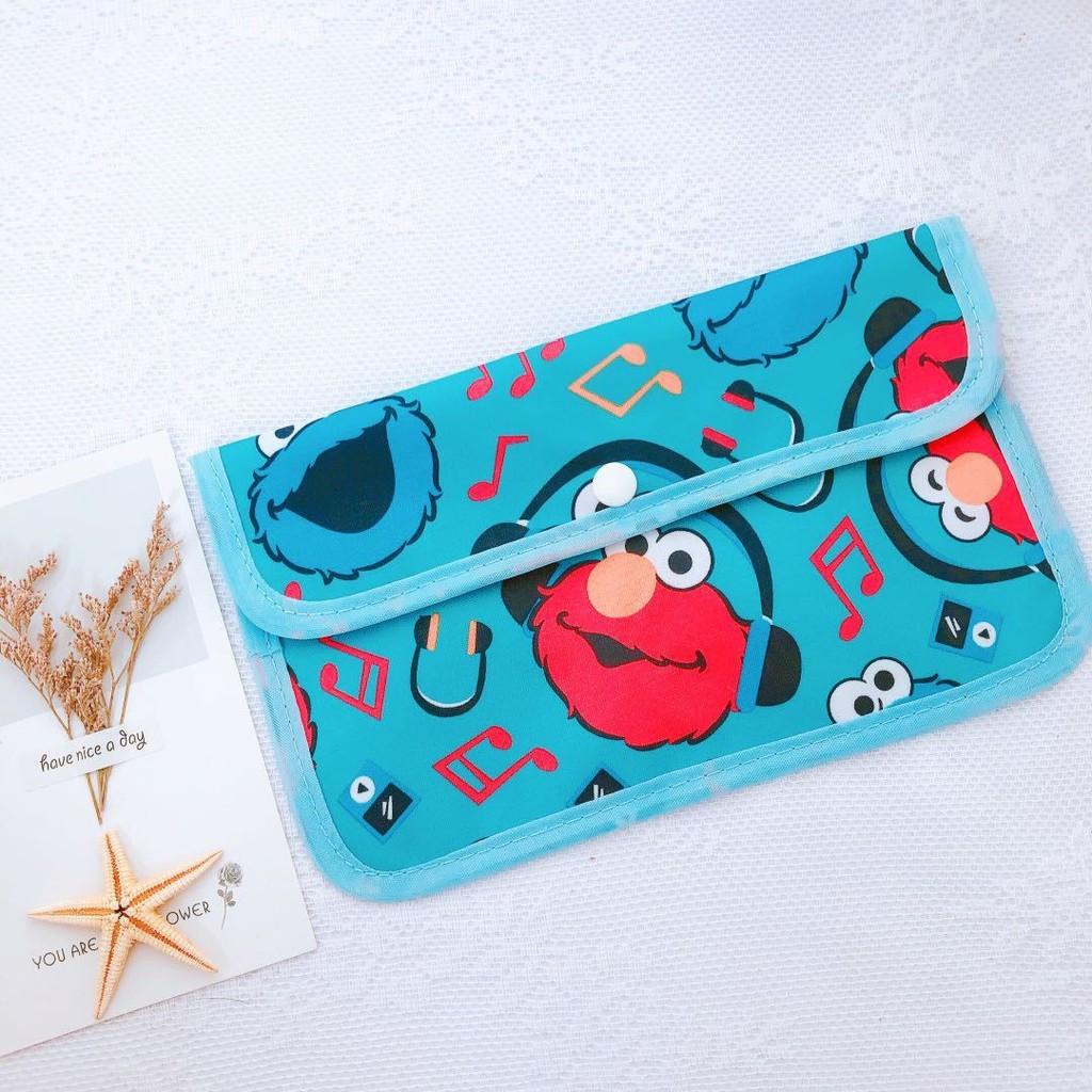 Hello Kitty Crayon Shin Chan Cartoon Portable Case With Multi Purpose Storage For Students And Kids