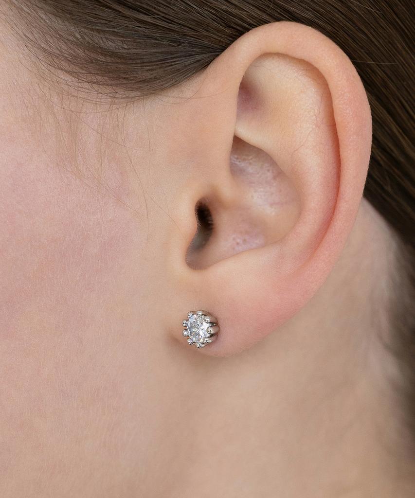 Tatiana Antique Flower Prong Cubic Earrings Ec3320