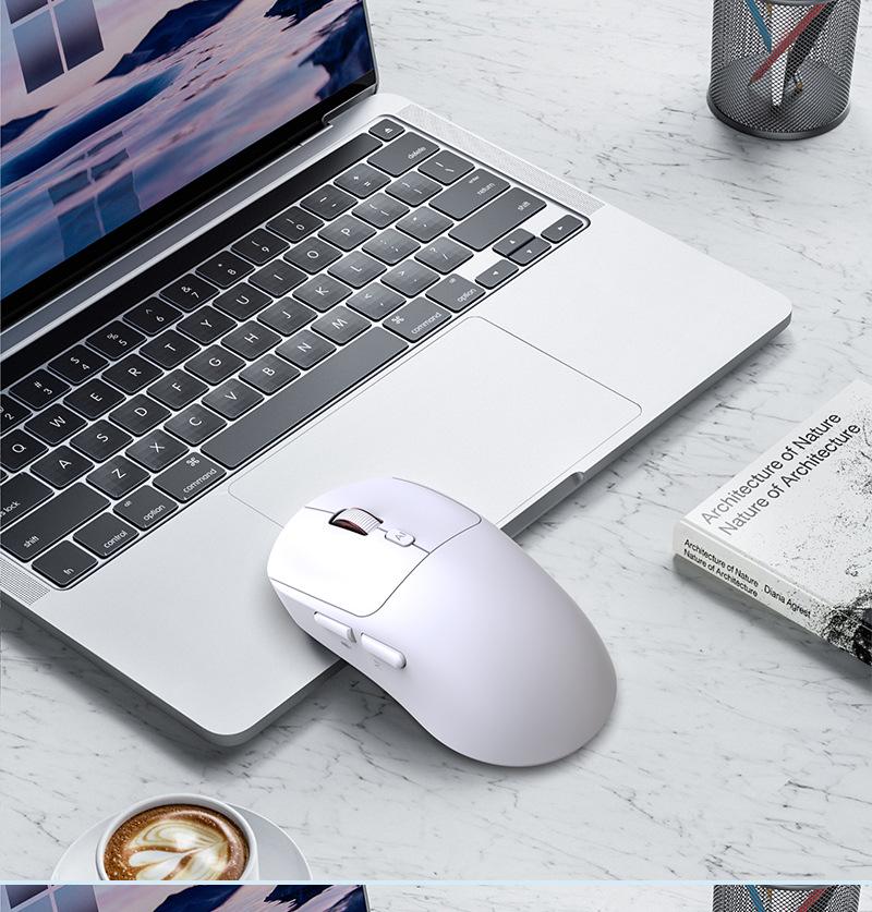 AI Voice-Controlled V18 Mouse: Three Modes for Translation, Speech-to-Text, and Wireless Control