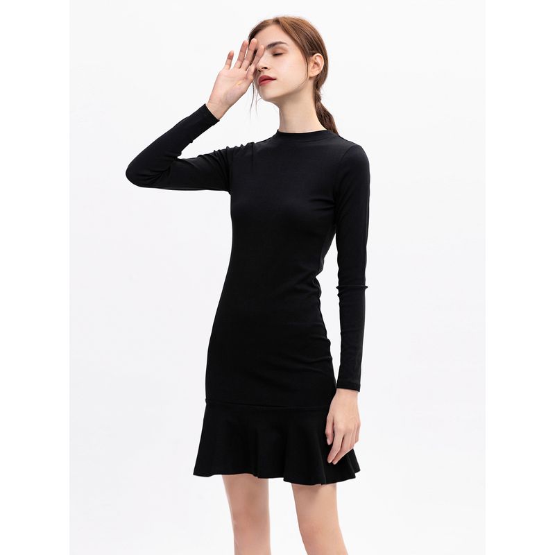 Small Fashion Slim Fit Ruffled Versatile Small Black Dress 2025 Spring & Fall New Arrival Minimalist Long Sleeve Base Dress