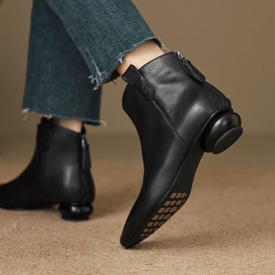 2025 new retro flat-bottomed Chelsea short boots women's boots low-heeled versatile spring and autumn single boots rear zipper and ankle boots
