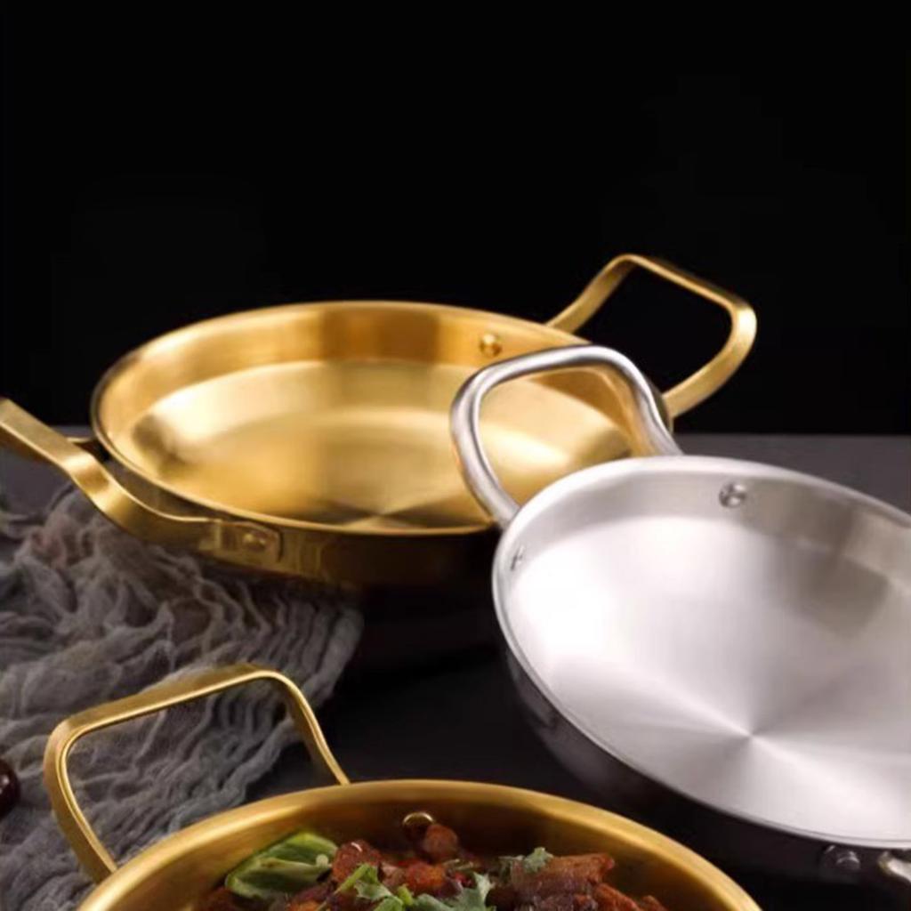 Pratica padella da cucina con doppio manico, distribuzione uniforme del calore, padelle comode per varie tecniche di cottura