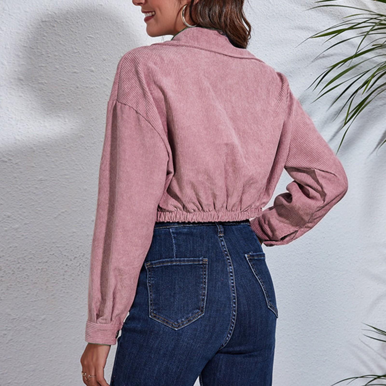 Женская повседневная свободная вельветовая укороченная куртка с заниженными плечами — фото 4