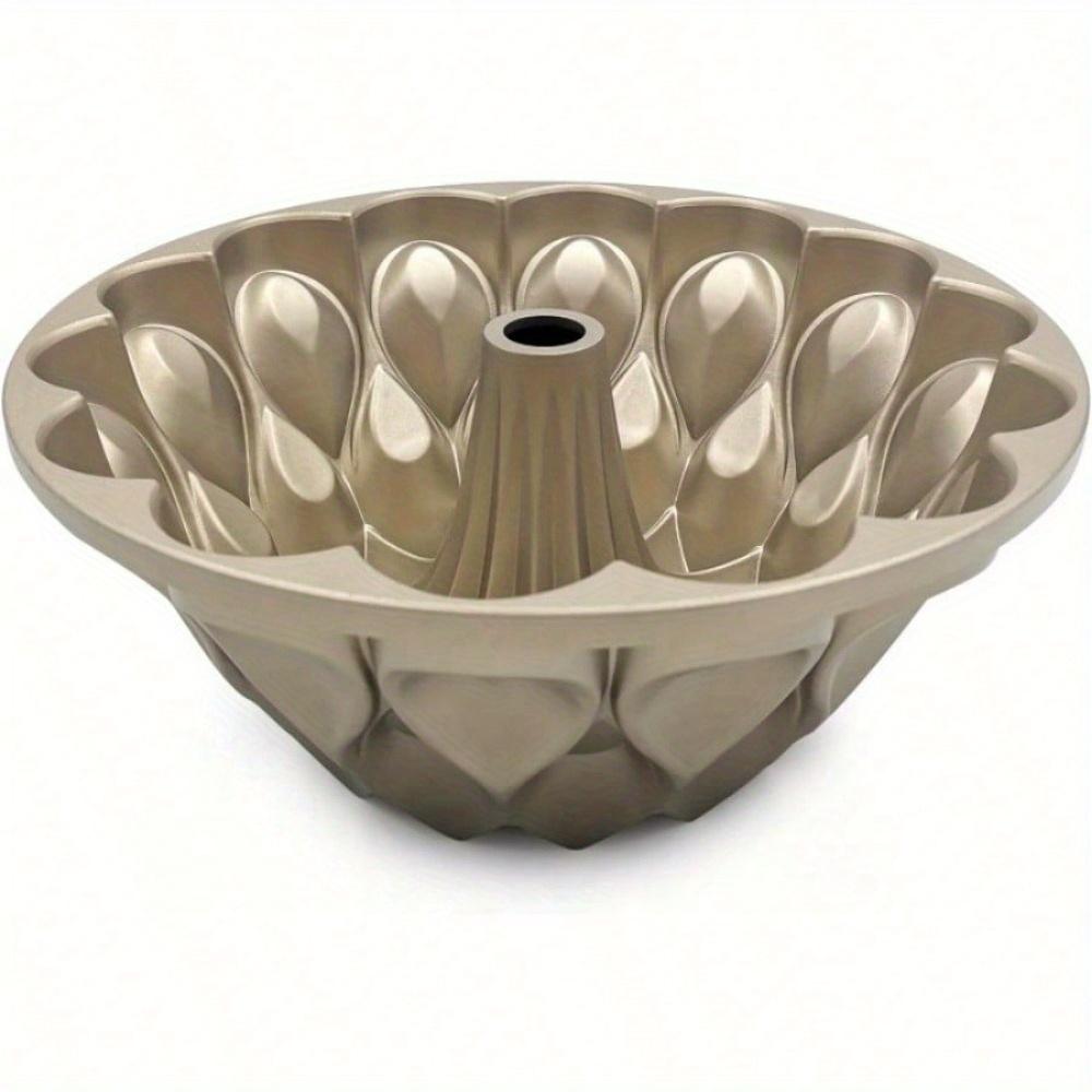 Aluminum 3D Fluted Ring Cake Mold, Round Hollow Baking Pan for Holiday Wedding Family Dessert