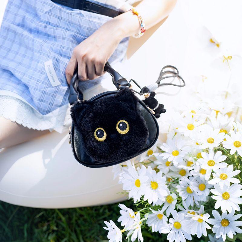 

Ioiai Сумка через плечо Черный кот Женская 2025 Лето Новая Сумка через плечо для мобильного телефона Повседневная сумка для поездок на работу Подходящая ко всему Сумка Black Cat Packet